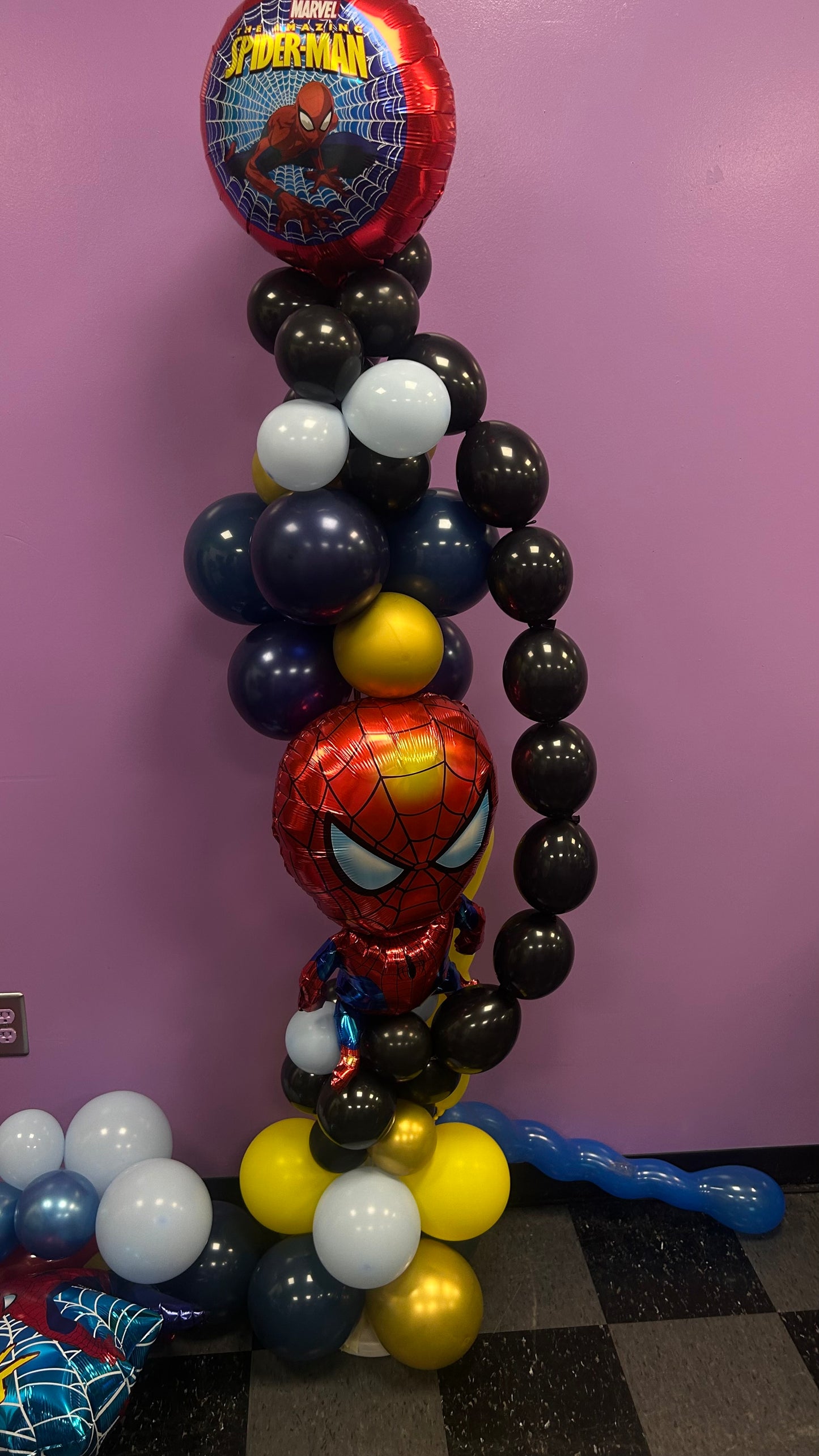 Luxury Balloon Décor & Event Setup – Custom Designs (Starting price at $150)